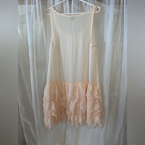 Large Pink night gown - Picture 3 of 4